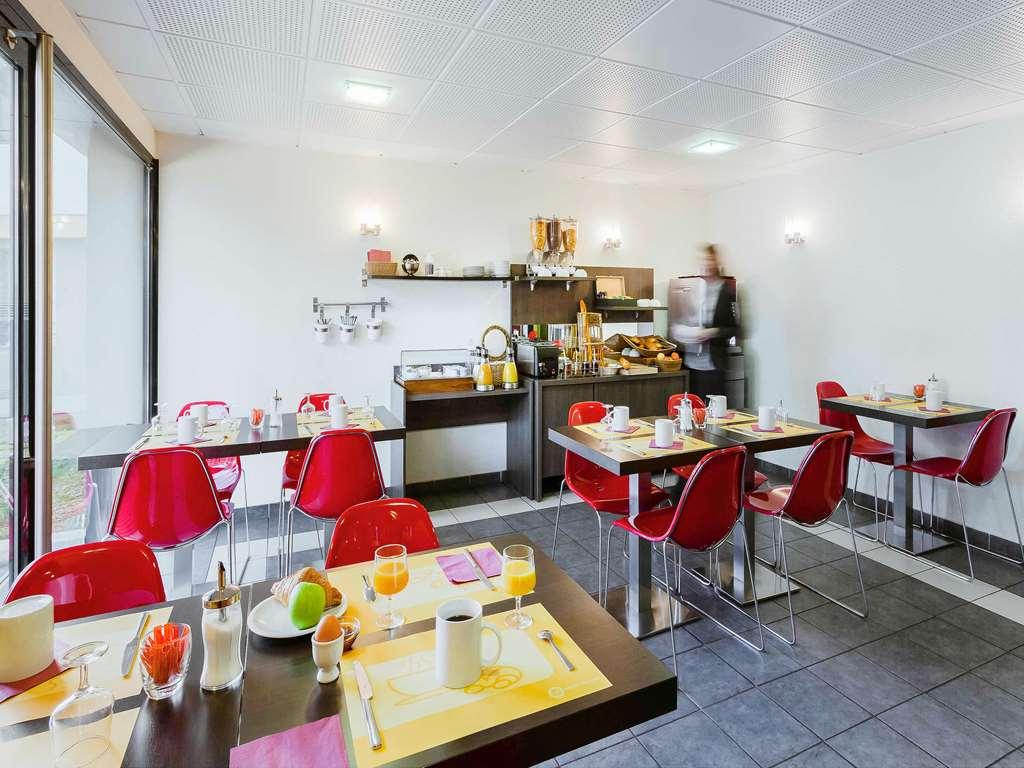 Aparthotel Adagio Access Orléans Restaurante foto